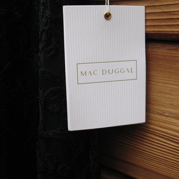 NWT Mac Duggal  Sequin Cap Sleeve V Neck Dress Black - Picture 14 of 16